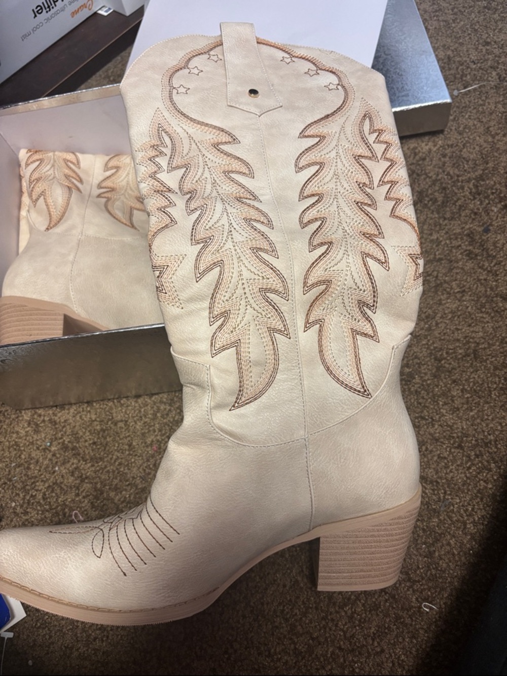 Classic Western Mid-Calf Heeled Boot - Cream. Cowboy boots
